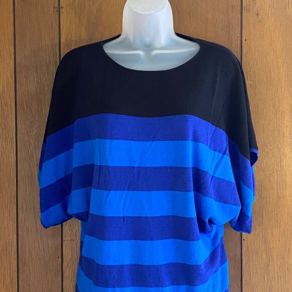 Madison Sweater Women's M Blue Black Striped Batwing Sleeve Top Casual‎ Jumper - Picture 2 of 11